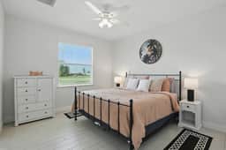 Cape Haven - Luxury Listing w Heated Pool