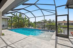 Luxury GulfAccess Waterfront Retreat SW Cape Coral