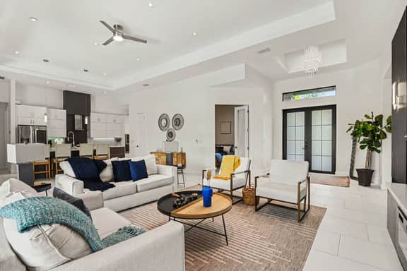 Luxury GulfAccess Waterfront Retreat SW Cape Coral